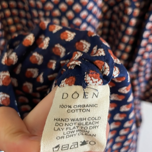 Doen Vittoria Dress Women’s Size Medium Midi Long Sleeve Harbor Medallion Blue - Picture 14 of 15